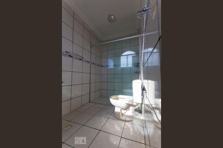 Apartamento para alugar com 120m², 4 quartos e 1 vaga Apartamento para alugar com 120m², 4 quartos e 1 vagaBanheiro da Suíte