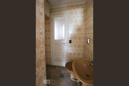 Apartamento à venda com 68m², 2 quartos e 1 vagaBanheiro 1