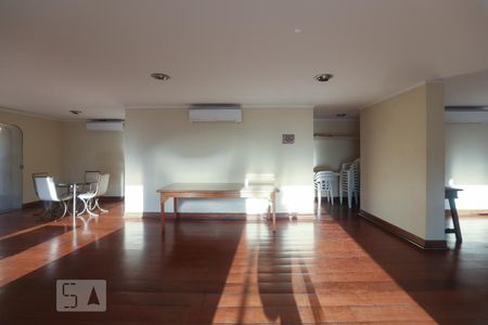 Apartamento à venda com 68m², 2 quartos e 1 vagaÁrea comum - Salão de festas