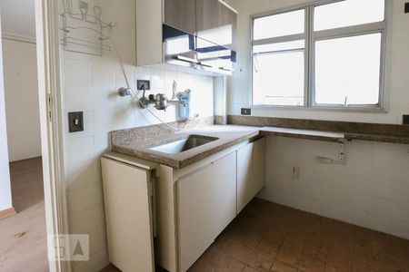Apartamento à venda com 68m², 2 quartos e 1 vagaCozinha