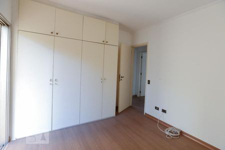 Apartamento à venda com 68m², 2 quartos e 1 vagaQuarto 2
