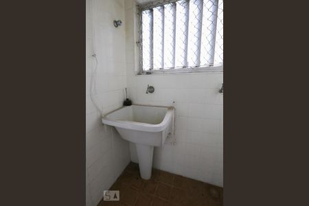 Apartamento à venda com 68m², 2 quartos e 1 vagaÁrea de Serviço