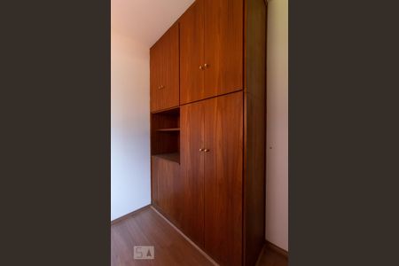 Apartamento para alugar com 76m², 3 quartos e 1 vagaQuarto 3