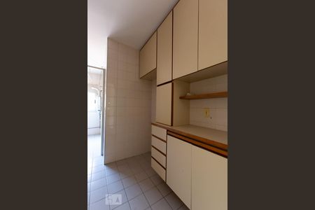 Apartamento para alugar com 76m², 3 quartos e 1 vagaCozinha