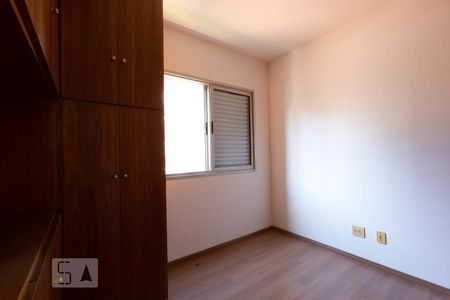 Apartamento para alugar com 76m², 3 quartos e 1 vagaQuarto 2