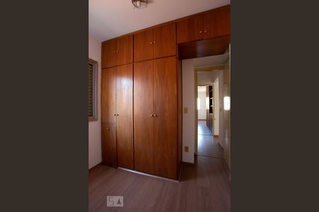Apartamento para alugar com 76m², 3 quartos e 1 vagaQuarto 3