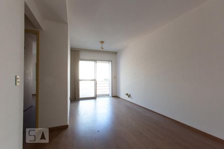 Apartamento para alugar com 76m², 3 quartos e 1 vagaSala