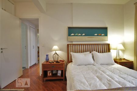 Apartamento à venda com 130m², 2 quartos e 2 vagasSuíte