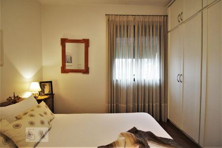 Apartamento à venda com 130m², 2 quartos e 2 vagasQuarto