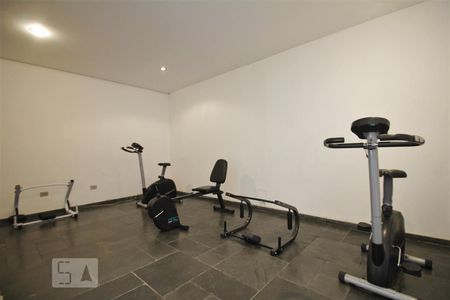 Apartamento à venda com 130m², 2 quartos e 2 vagasAcademia