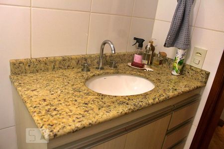 Apartamento à venda com 91m², 3 quartos e 2 vagasBanheiro 2