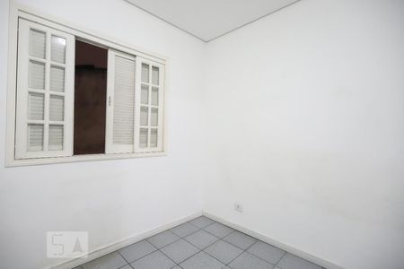 Suíte 1 de casa para alugar com 2 quartos, 70m² em Vila Cavaton, São Paulo