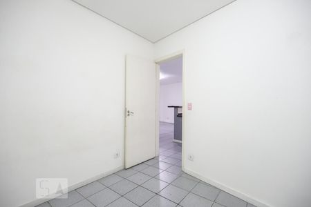 Suíte 1 de casa para alugar com 2 quartos, 70m² em Vila Cavaton, São Paulo