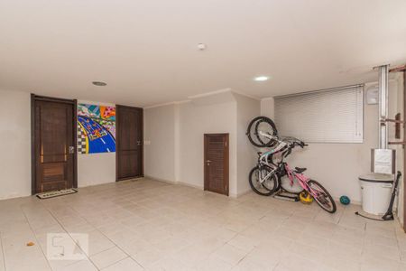 Casa à venda com 300m², 3 quartos e 2 vagasGaragem