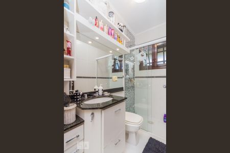 Casa à venda com 300m², 3 quartos e 2 vagasBanheiro