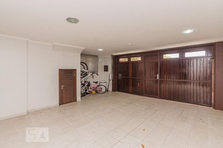 Casa à venda com 300m², 3 quartos e 2 vagasGaragem