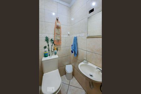 Casa à venda com 187m², 3 quartos e 2 vagasLavabo