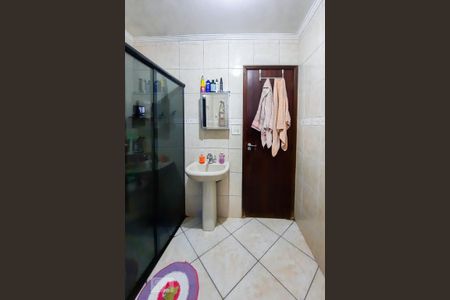 Casa à venda com 187m², 3 quartos e 2 vagasBanheiro