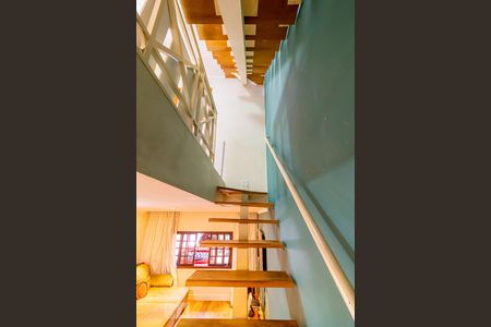 Escada para os Quartos de casa à venda com 3 quartos, 230m² em Vila Moraes, São Paulo