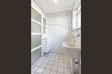 Apartamento à venda com 73m², 2 quartos e 1 vagaÁrea de Serviço