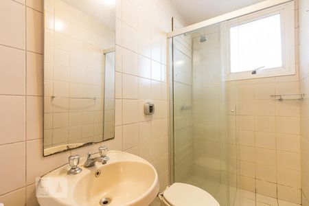 Apartamento à venda com 73m², 2 quartos e 1 vagaBanheiro da Suíte