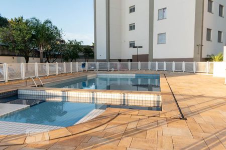 Apartamento à venda com 60m², 3 quartos e 1 vagaÁrea comum - Piscina