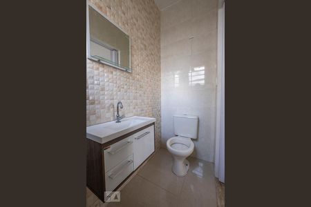 Suíte 1 - Banheiro de casa para alugar com 3 quartos, 170m² em Sumaré, São Paulo