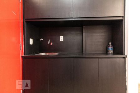 Cozinha de kitnet/studio para alugar com 1 quarto, 26m² em Consolação, São Paulo