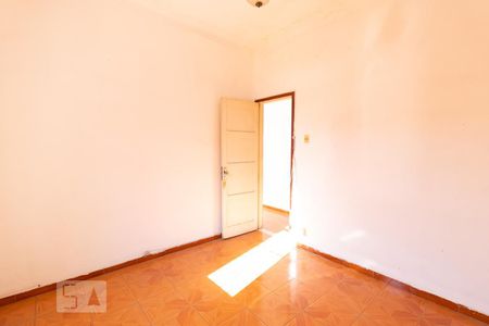 Casa à venda com 300m², 5 quartos e 6 vagasQuarto 2