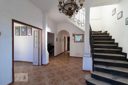 Sala de casa à venda com 5 quartos, 300m² em Higienópolis, Rio de Janeiro