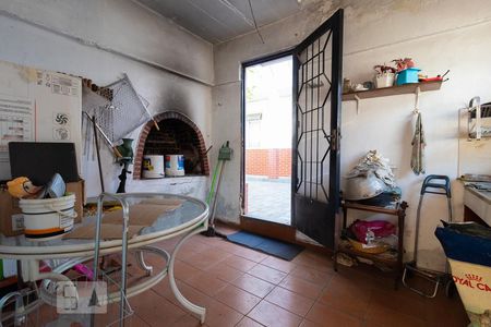 Casa à venda com 300m², 5 quartos e 6 vagasChurrasqueira