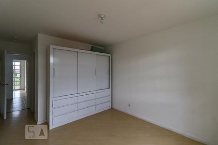Casa de condomínio para alugar com 300m², 5 quartos e 2 vagas Casa de condomínio para alugar com 300m², 5 quartos e 2 vagasSuíte 1