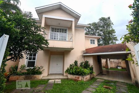 Casa de condomínio para alugar com 300m², 5 quartos e 2 vagas Casa de condomínio para alugar com 300m², 5 quartos e 2 vagasFachada
