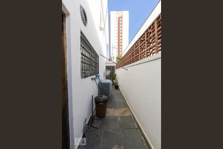 Casa à venda com 104m², 3 quartos e 2 vagasÁrea Externa