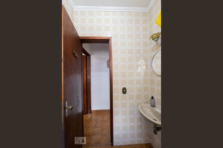 Casa à venda com 104m², 3 quartos e 2 vagasBanheiro Social 2