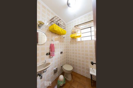 Casa à venda com 104m², 3 quartos e 2 vagasBanheiro Social 2