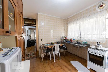 Casa à venda com 104m², 3 quartos e 2 vagasCozinha