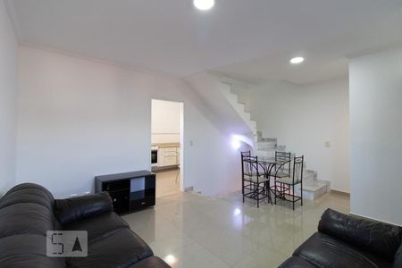 Sala de casa à venda com 2 quartos, 112m² em Vila Gustavo, São Paulo