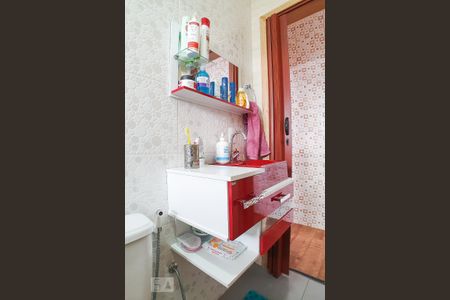 Casa à venda com 150m², 4 quartos e 4 vagasBanheiro Casa 2