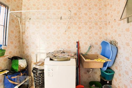 Casa à venda com 150m², 4 quartos e 4 vagasÁrea de Serviço