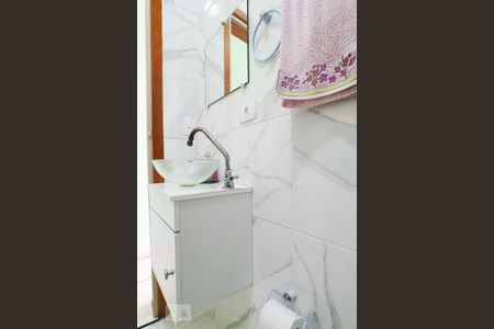 Casa à venda com 150m², 4 quartos e 4 vagasBanheiro