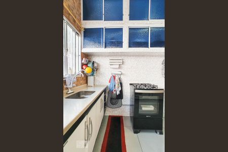 Casa à venda com 150m², 4 quartos e 4 vagasCozinha Casa 2