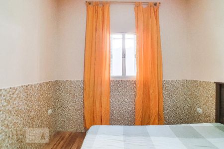 Casa à venda com 150m², 4 quartos e 4 vagasQuarto 1 Casa 2