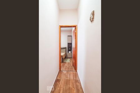 Casa à venda com 150m², 4 quartos e 4 vagasCorredor Quarto 2 Casa 2