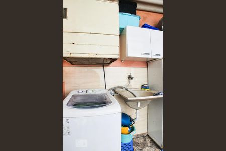 Casa à venda com 150m², 4 quartos e 4 vagasÁrea de Serviço Casa 2