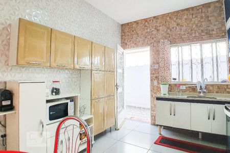 Casa à venda com 150m², 4 quartos e 4 vagasCozinha Casa 2
