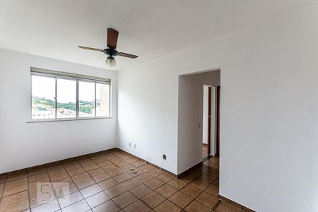 Sala de apartamento para alugar com 2 quartos, 60m² em Fonseca, Niterói
