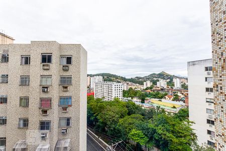 Vista da Sala de apartamento para alugar com 2 quartos, 60m² em Fonseca, Niterói