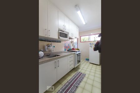 Apartamento à venda com 74m², 2 quartos e 1 vaga Apartamento à venda com 74m², 2 quartos e 1 vagaCozinha
