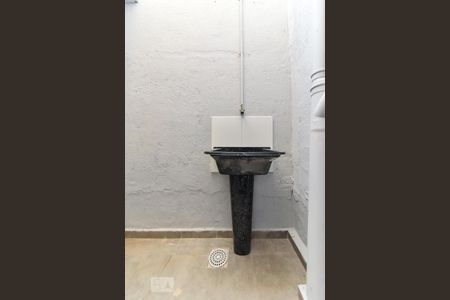 Casa para alugar com 37m², 1 quarto e sem vaga Casa para alugar com 37m², 1 quarto e sem vagaÁrea de Serviço